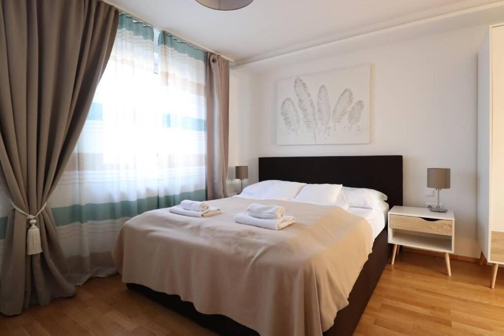 Brilliant View: Balcony Home, Modern, Stylish And Newly Renovated فيينا المظهر الخارجي الصورة